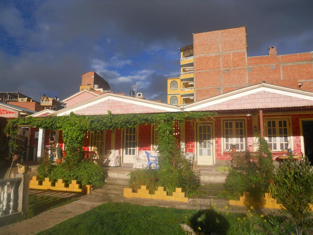 Hostal La Casa Del Sol Copacabana  Eksteriør billede
