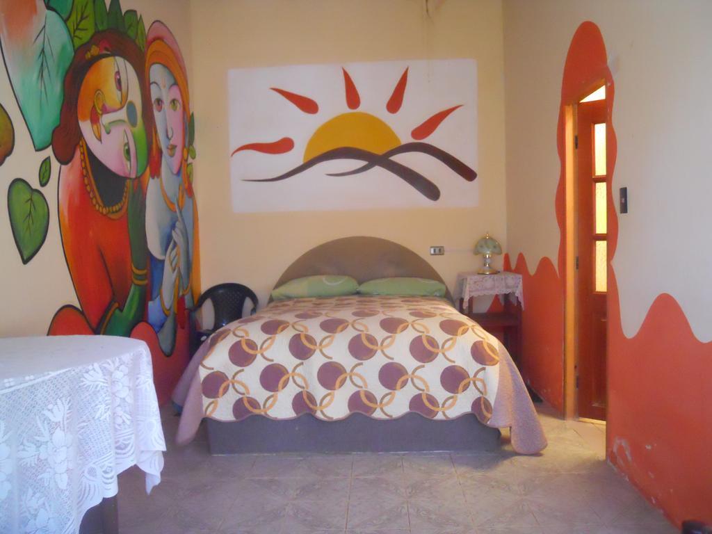 Hostal La Casa Del Sol Copacabana  Eksteriør billede