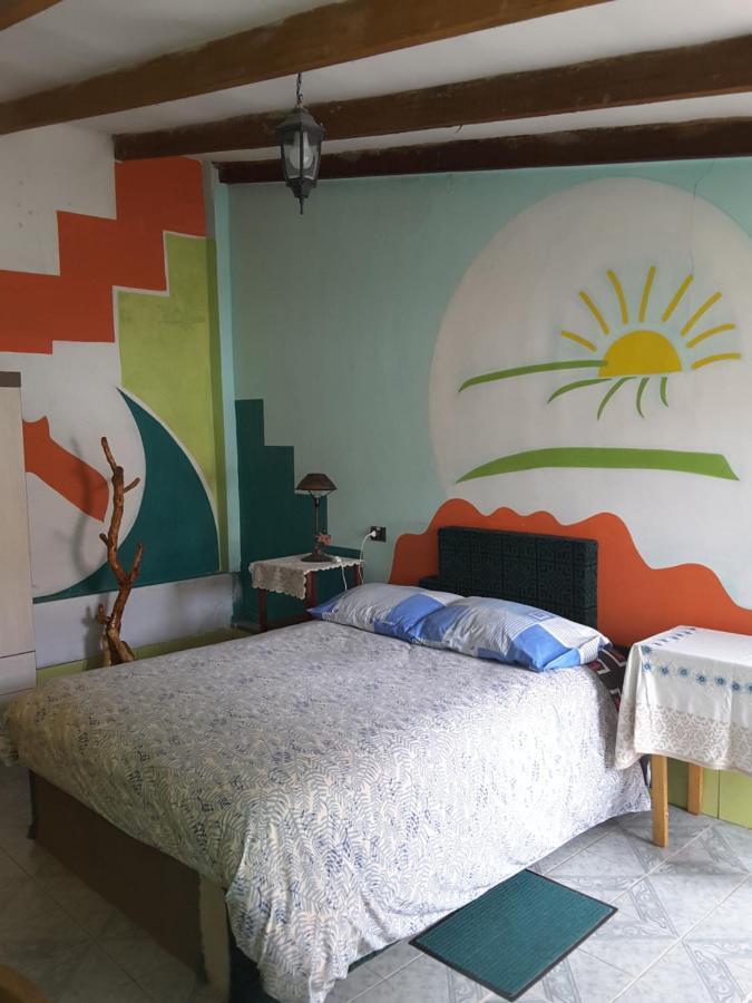 Hostal La Casa Del Sol Copacabana  Eksteriør billede